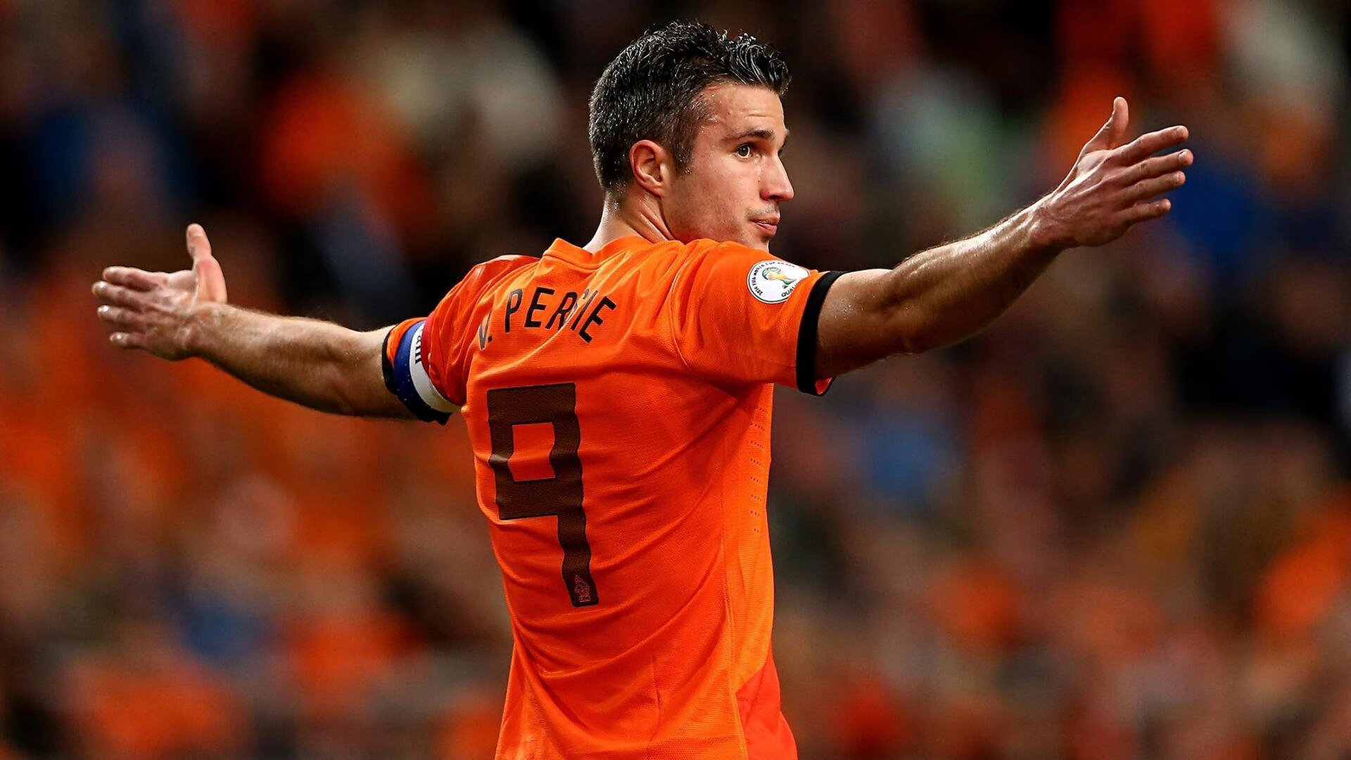 开云官方-曼联战胜狼队，拉什福德梅开二度状态回暖，曼联前锋拉什福德